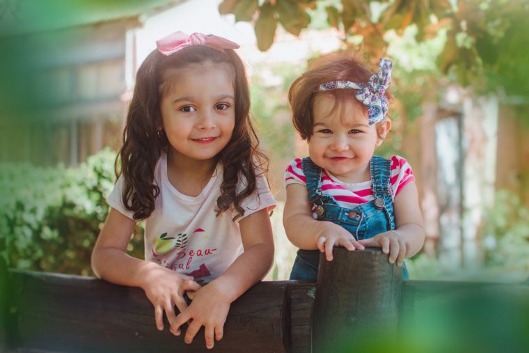 Emilia y Clara